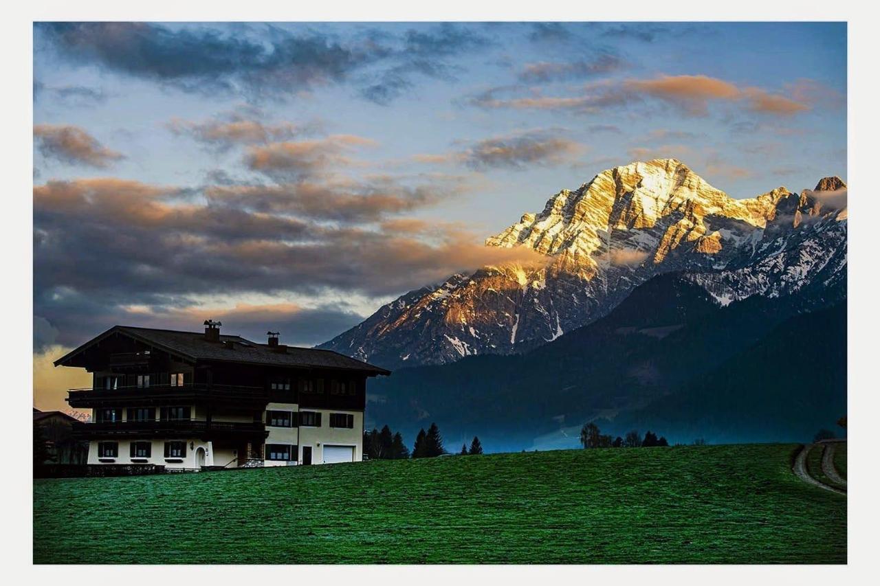 Appartamento Haus Im Gruenen Saalfelden Esterno foto